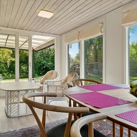 Cozy In Hyllinge With Wifi Holiday home Kirke-Hyllinge