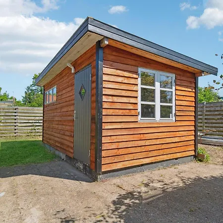 Holiday home Cozy In Hyllinge With Wifi